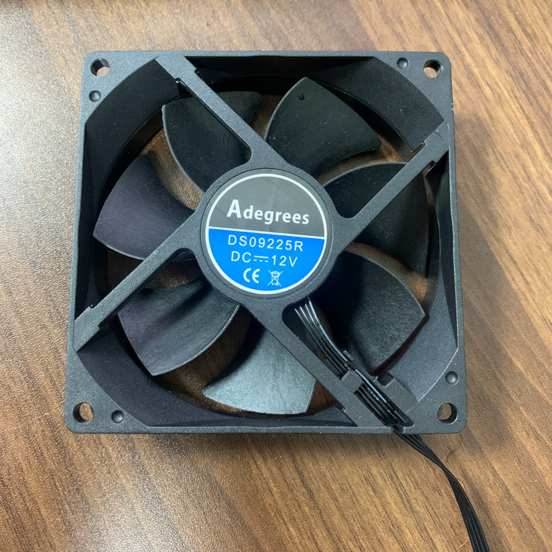 CPU Cooling Fan 4PIN PWM PC Qu - Esports Gaming Fan 评论和价格